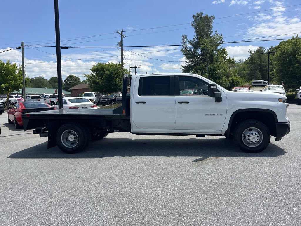 New Summit White 2025 Chevrolet Silverado 3500 HD Chassis