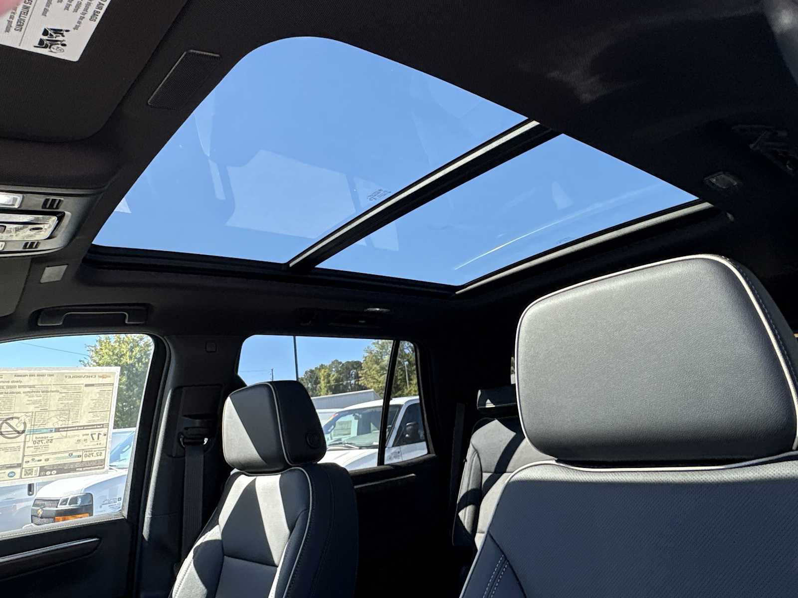 2027 Chevrolet Tahoe Premier - Photo 19