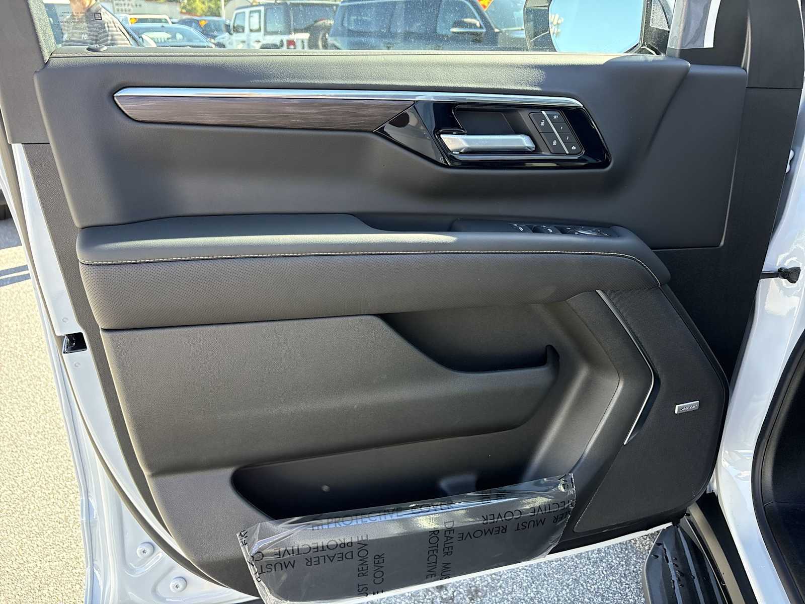 2027 Chevrolet Tahoe Premier - Photo 23