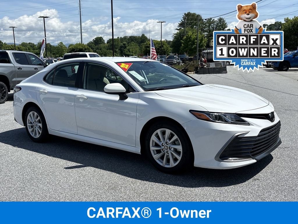 Used 2022 Toyota Camry LE with VIN 4T1C11AK4NU680089 for sale in Hendersonville, NC