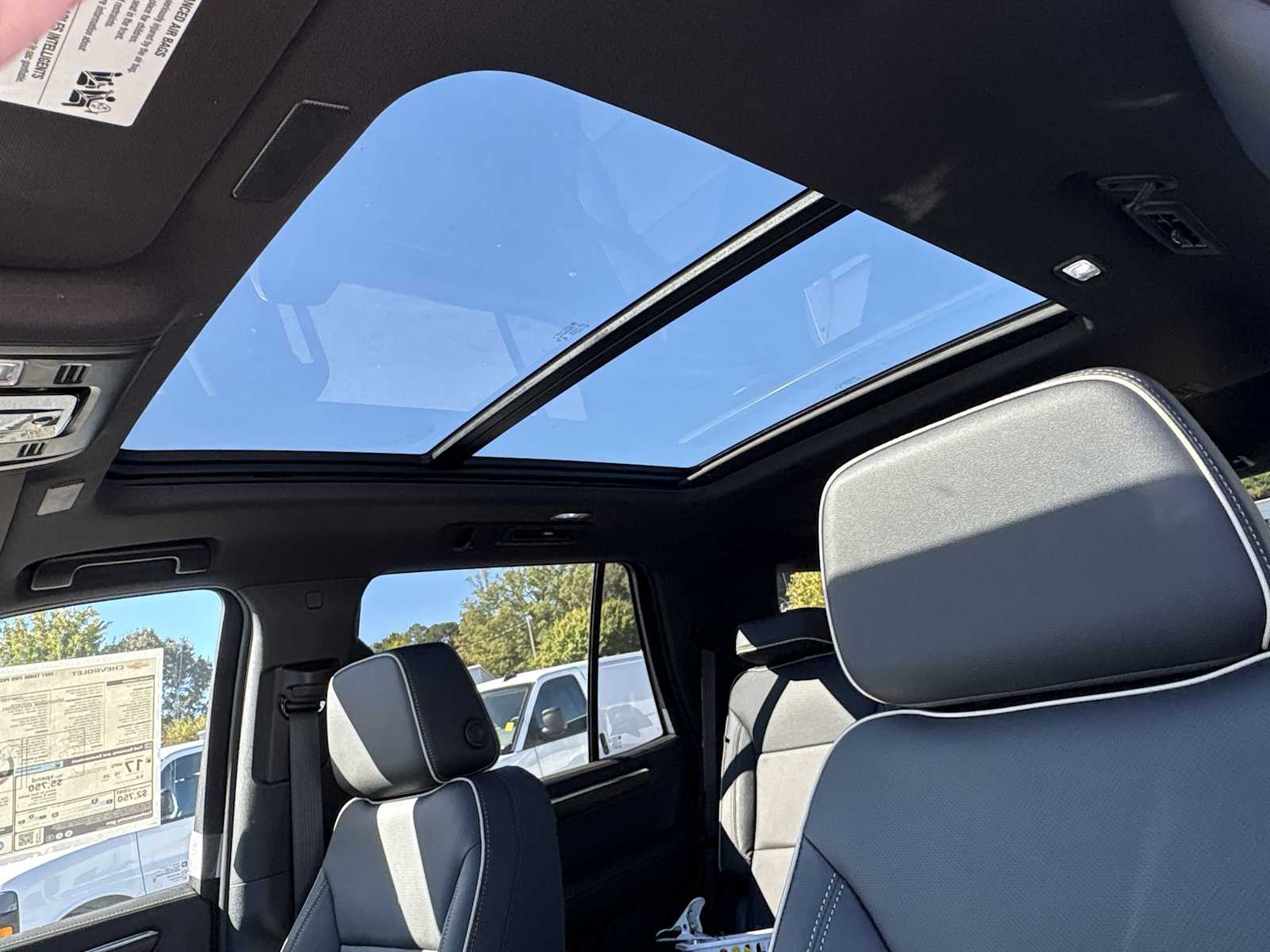 2027 Chevrolet Tahoe Premier - Photo 19