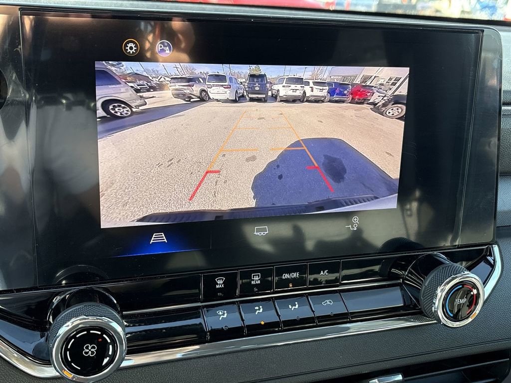 2025 Chevrolet Colorado Work Truck - Photo 17