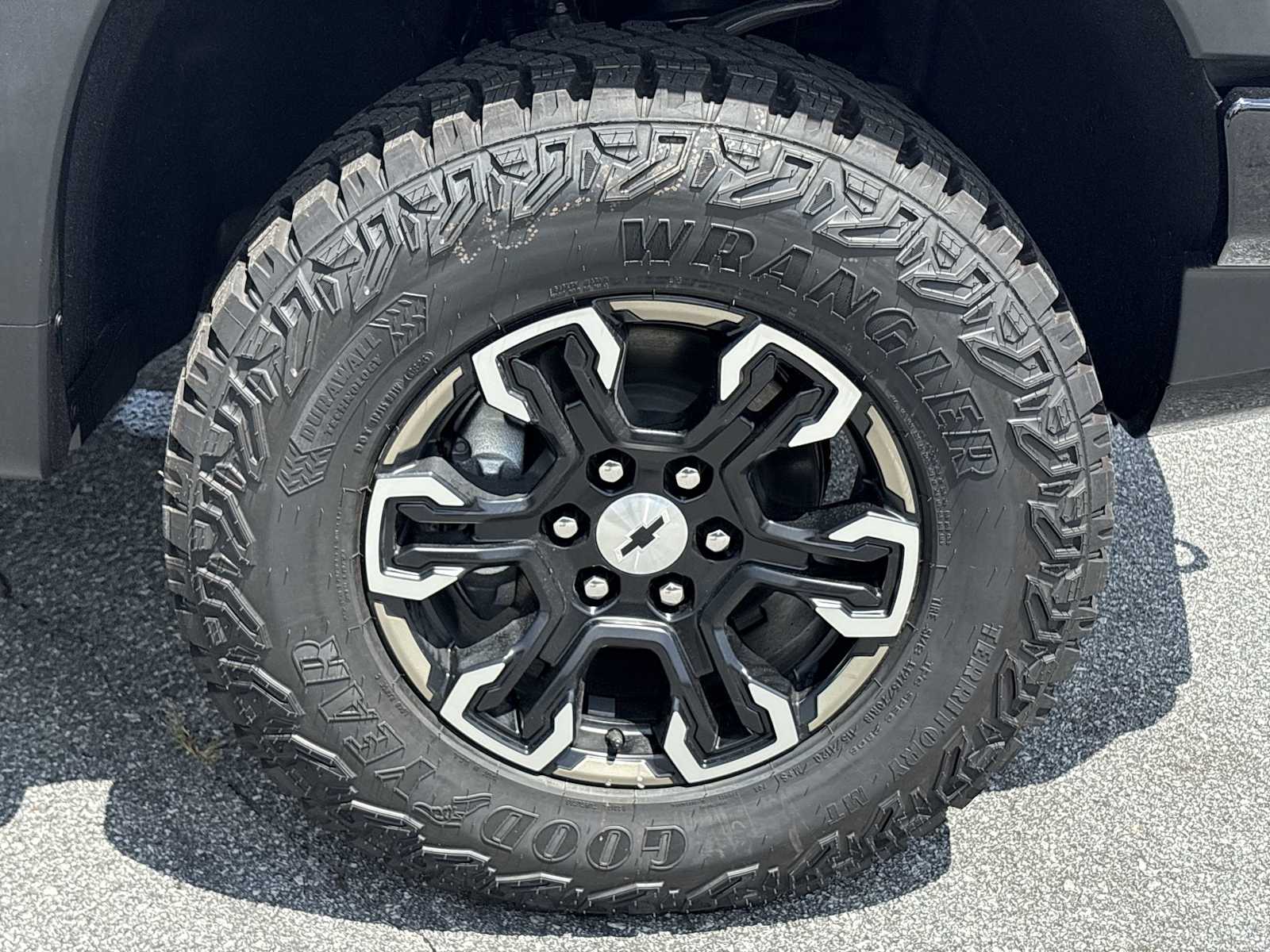 2026 Chevrolet Silverado 1500 ZR2 - Photo 34
