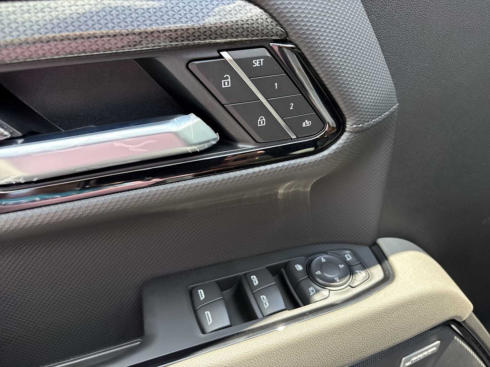 2026 Chevrolet Silverado 1500 ZR2 - Photo 24