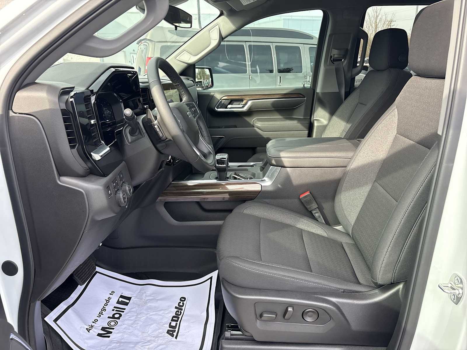 2025 Chevrolet Silverado 1500 RST - Photo 19