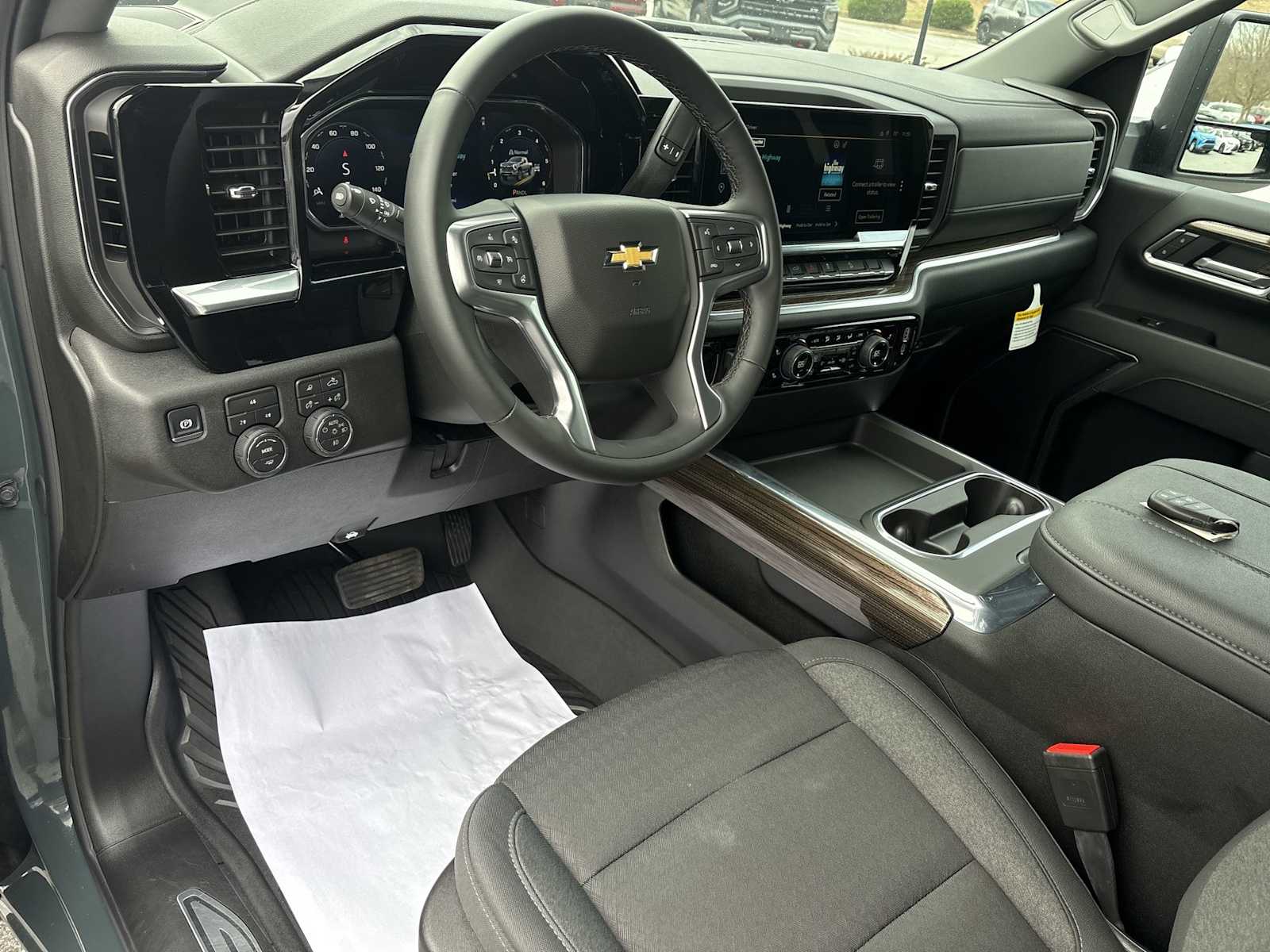 2026 Chevrolet Silverado 2500 HD LT - Photo 10