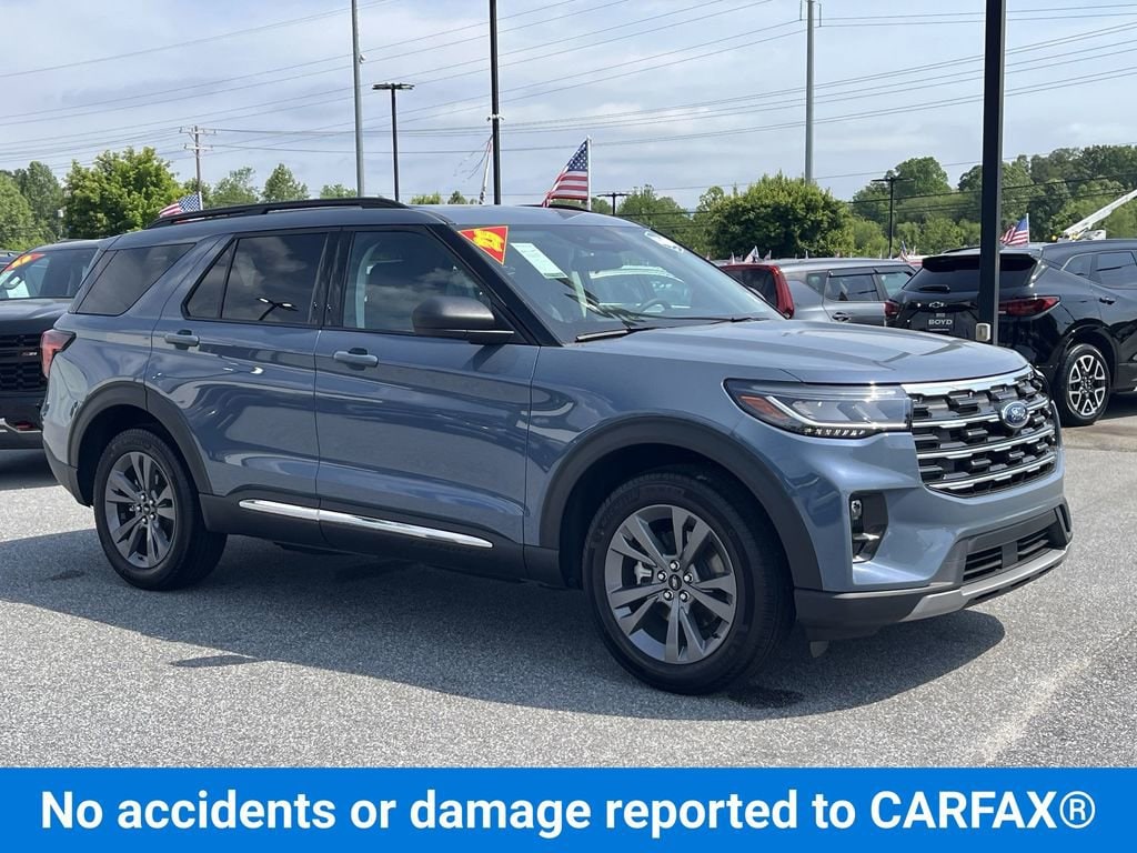 Used 2025 Ford Explorer Active with VIN 1FMUK8DH2SGB25680 for sale in Hendersonville, NC
