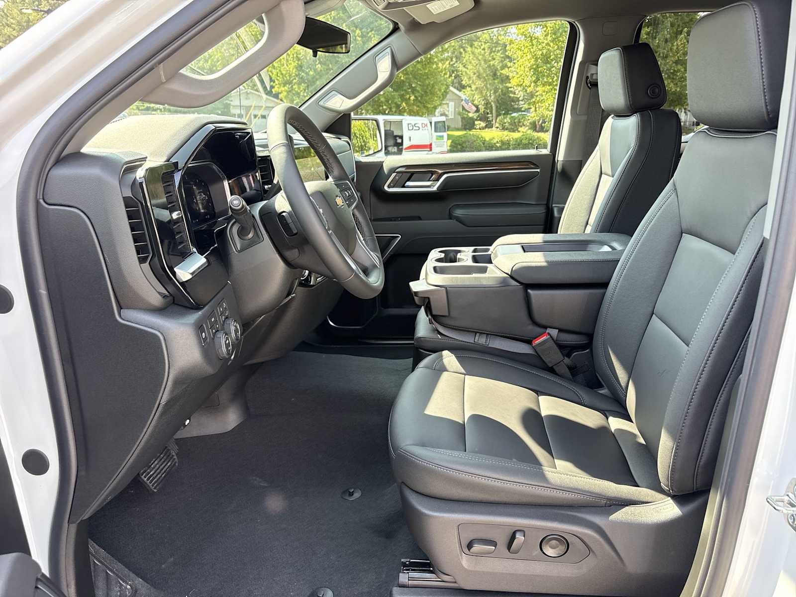 2026 Chevrolet Silverado 1500 LT - Photo 19