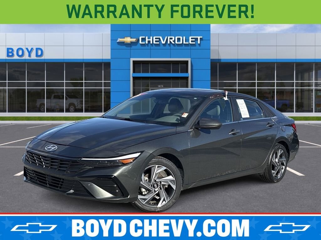 Used 2025 Hyundai Elantra SEL Convenience