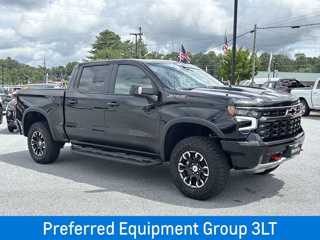 2025 Chevrolet Silverado 1500 ZR2 photo 2