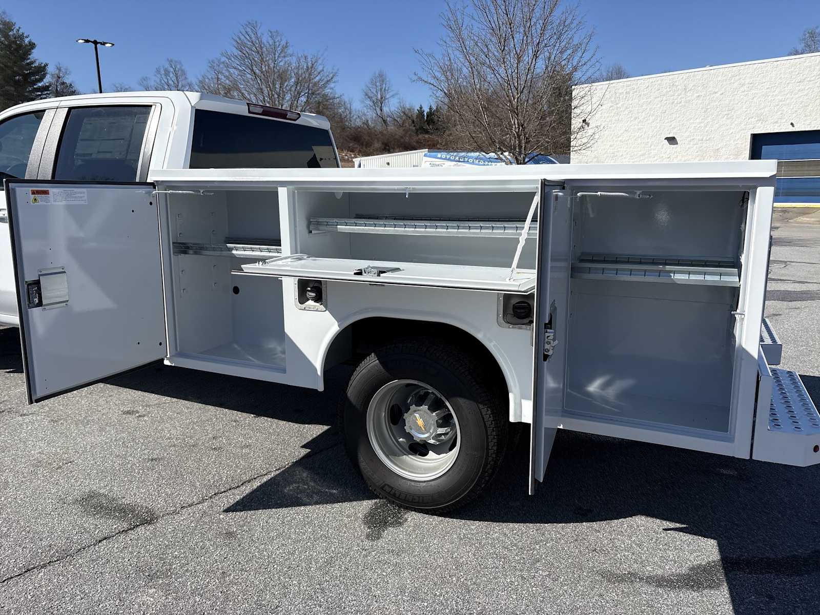 2025 Chevrolet Silverado 3500 HD LT - Photo 33