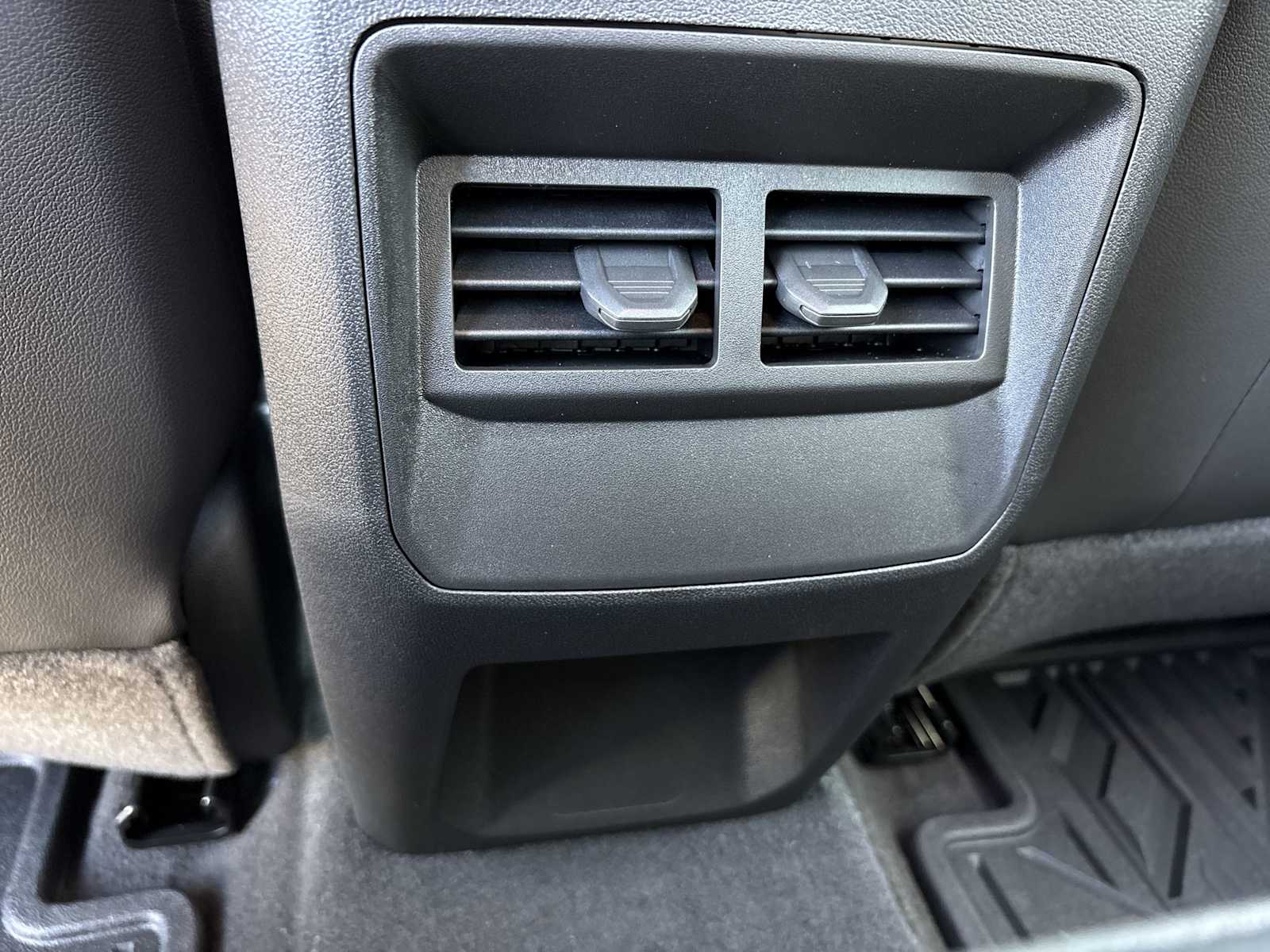 2026 Chevrolet Colorado Trail Boss - Photo 21