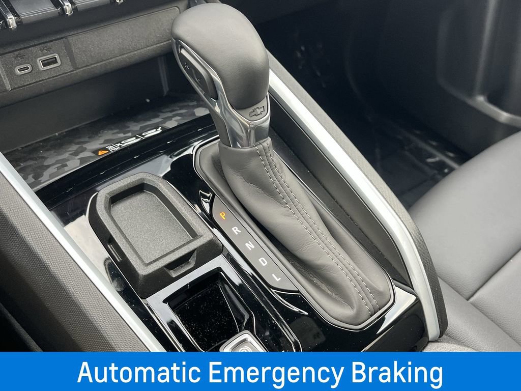 2024 Chevrolet Colorado LT - Photo 17