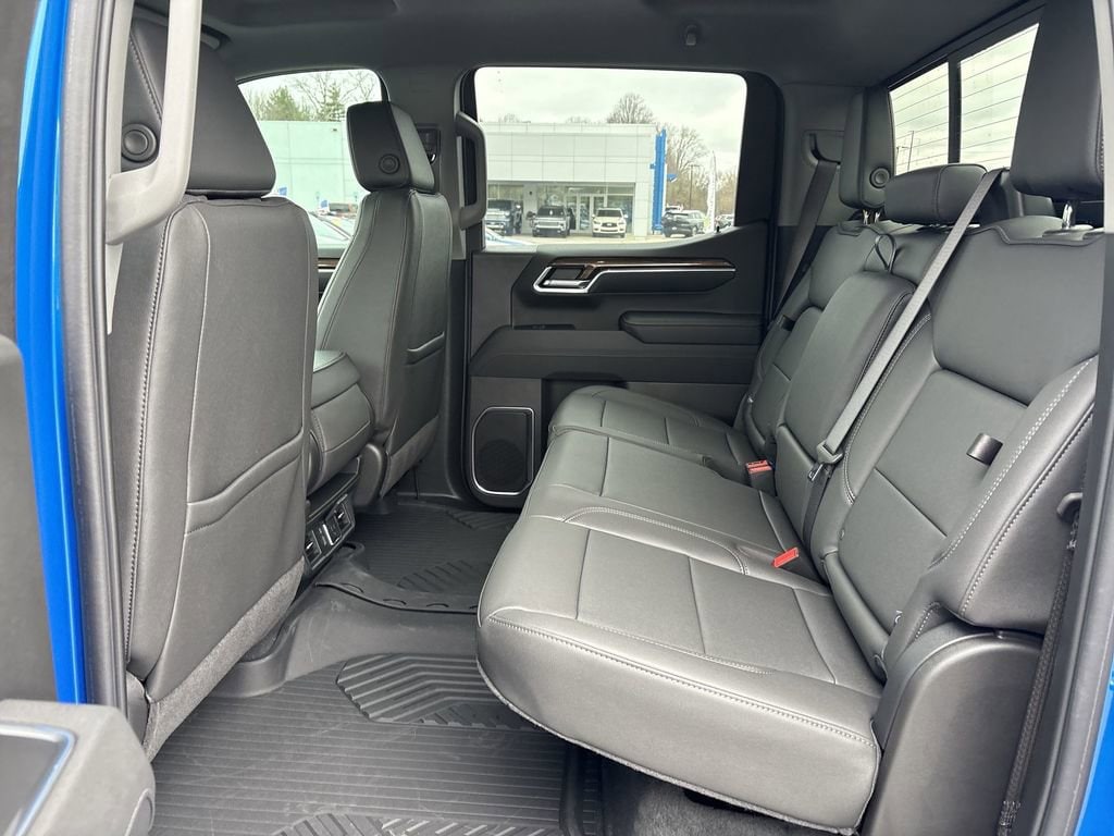 2025 Chevrolet Silverado 1500 LT - Photo 26