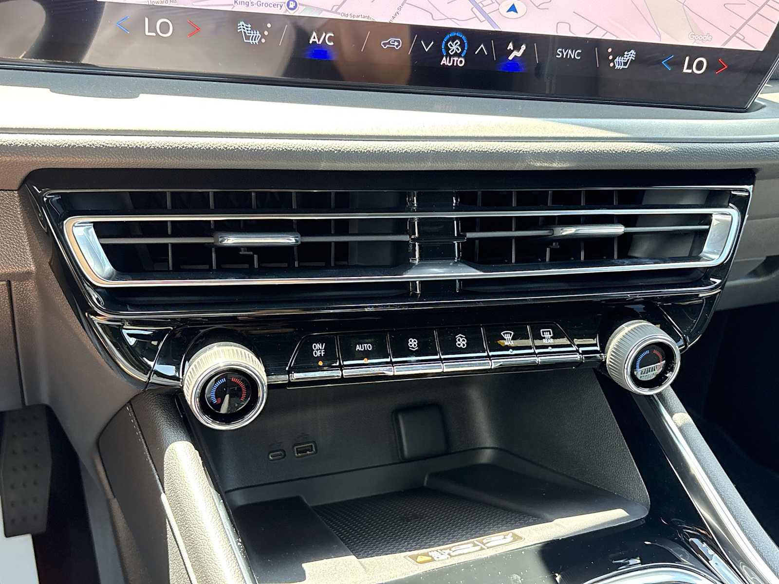 2026 Chevrolet Traverse LT - Photo 18