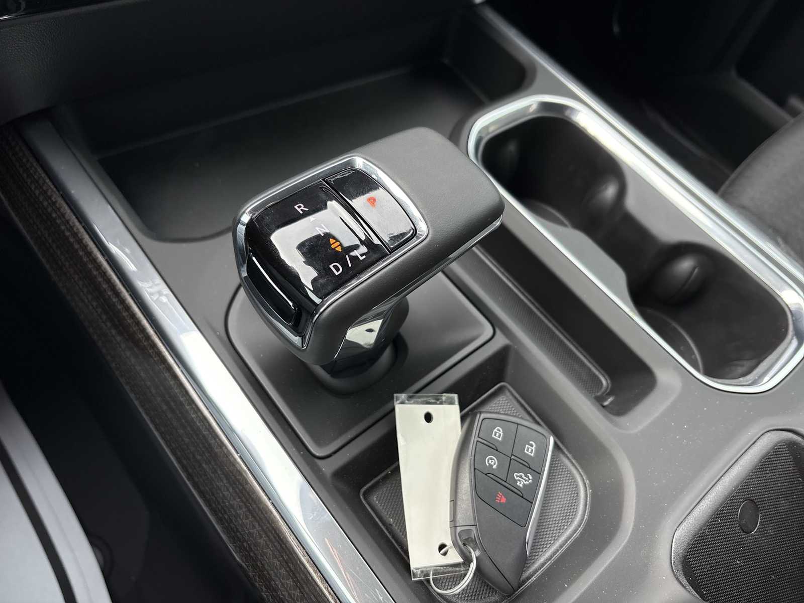 2025 Chevrolet Silverado 1500 RST - Photo 16