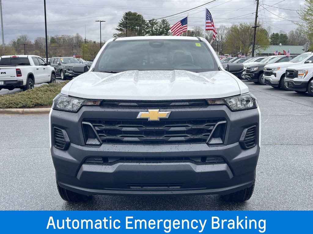 2025 Chevrolet Colorado LT photo 3