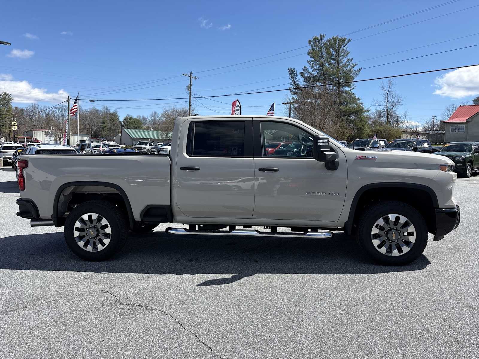 2026 Chevrolet Silverado 2500 HD Custom - Photo 9
