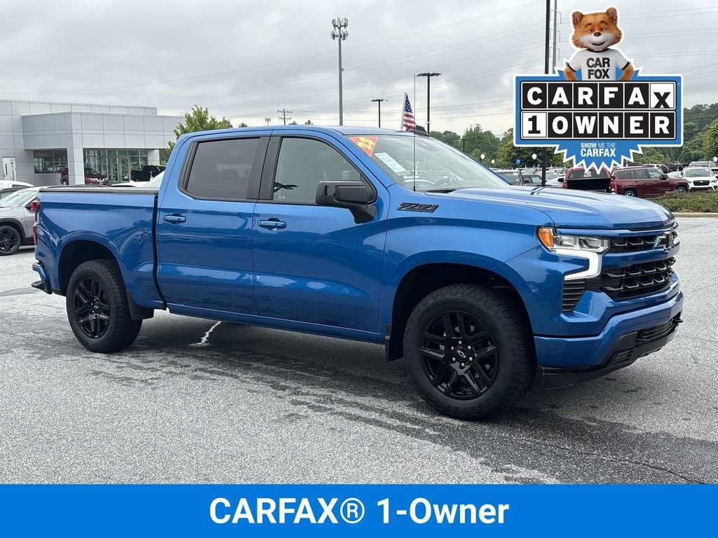 Used 2023 Chevrolet Silverado 1500 RST with VIN 1GCUDEED9PZ211704 for sale in Hendersonville, NC