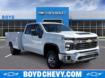 2025 Chevrolet Silverado 3500 HD Chassis Cab LT Truck