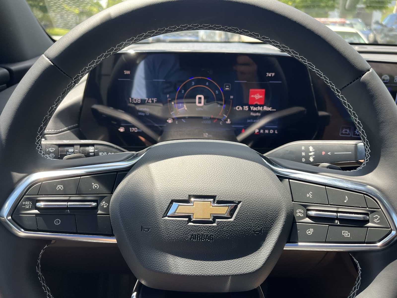2025 Chevrolet Traverse LT - Photo 11