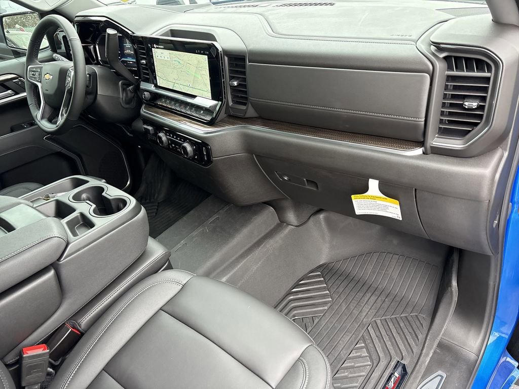 2025 Chevrolet Silverado 1500 LT - Photo 30