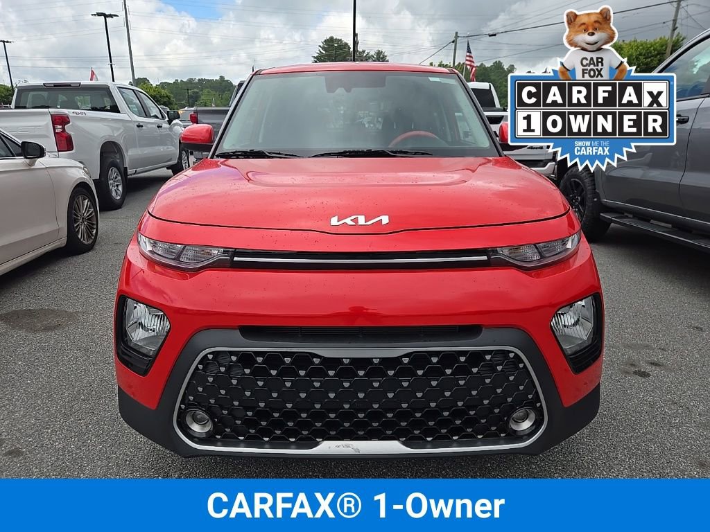 2022 Kia Soul EX photo 2