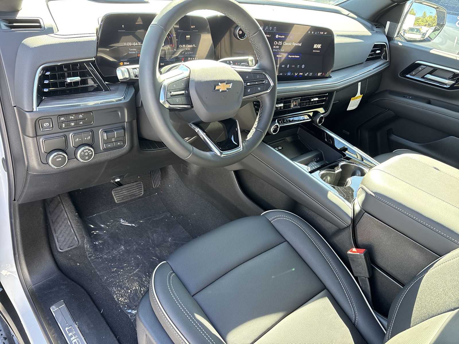 2027 Chevrolet Tahoe Premier - Photo 10