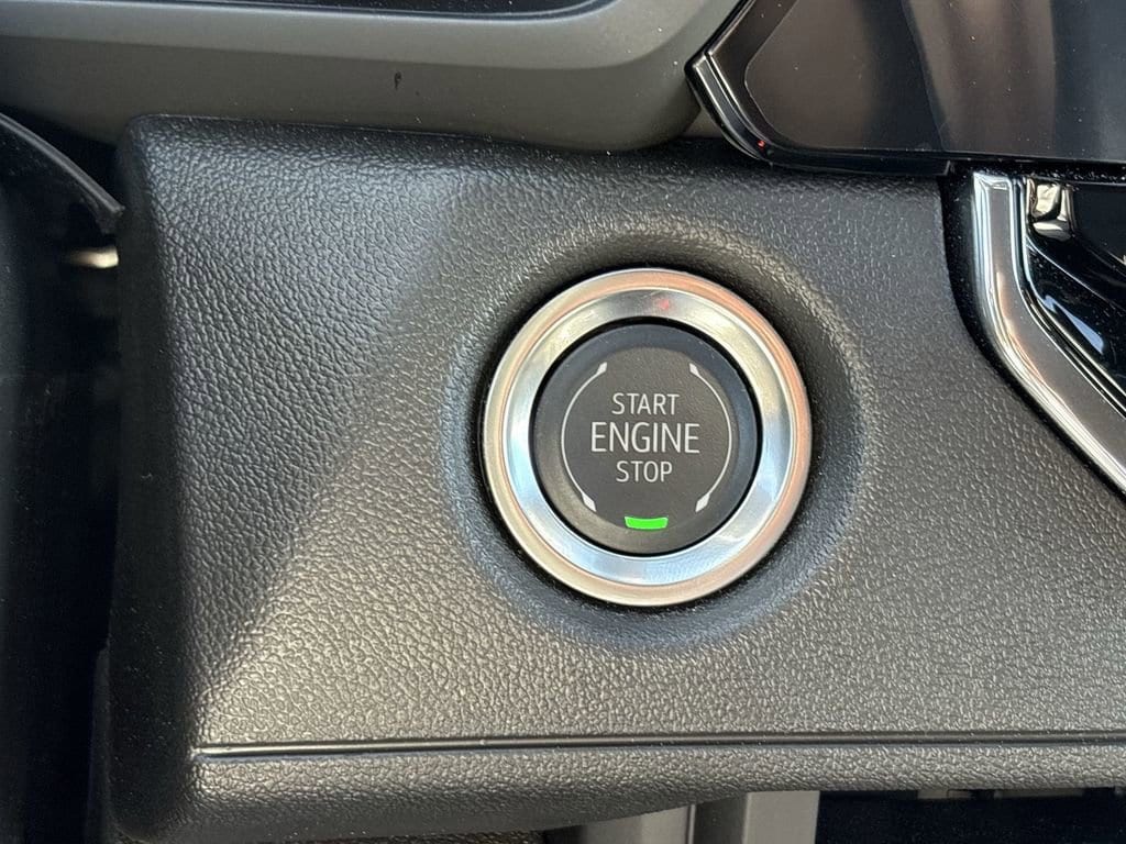 2025 Chevrolet Colorado Work Truck - Photo 19