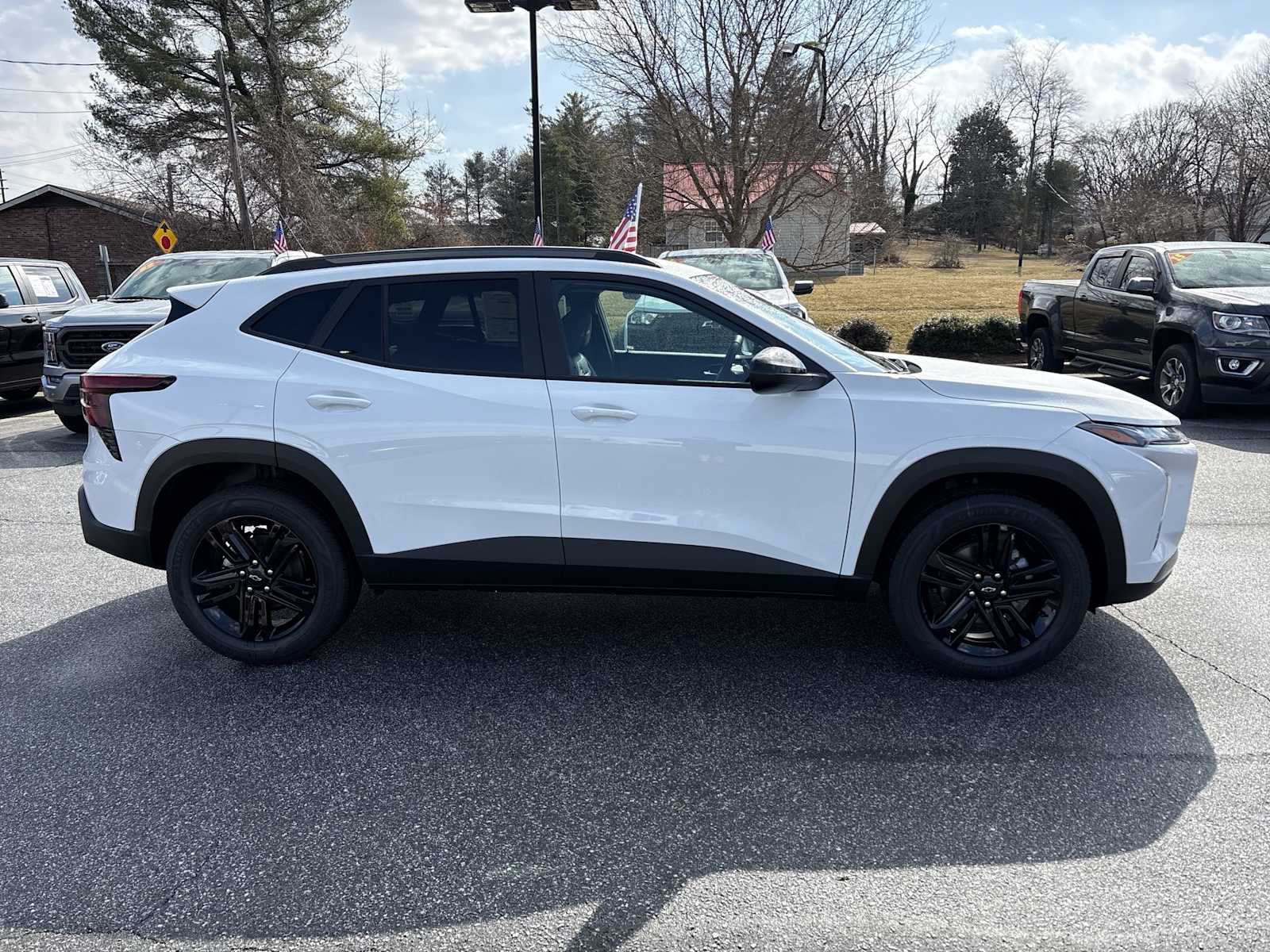 2026 Chevrolet Trax Activ - Photo 8