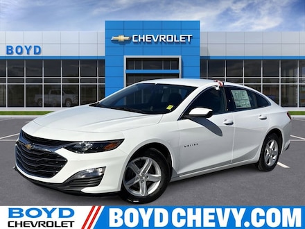 2025 Chevrolet Malibu LS Sedan