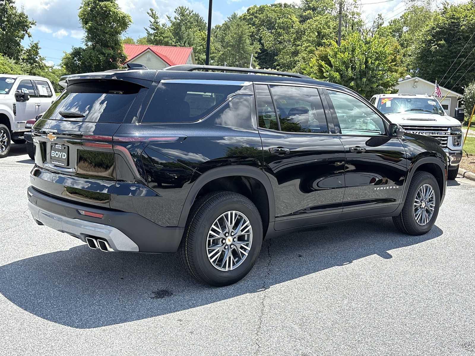 2026 Chevrolet Traverse LT - Photo 8
