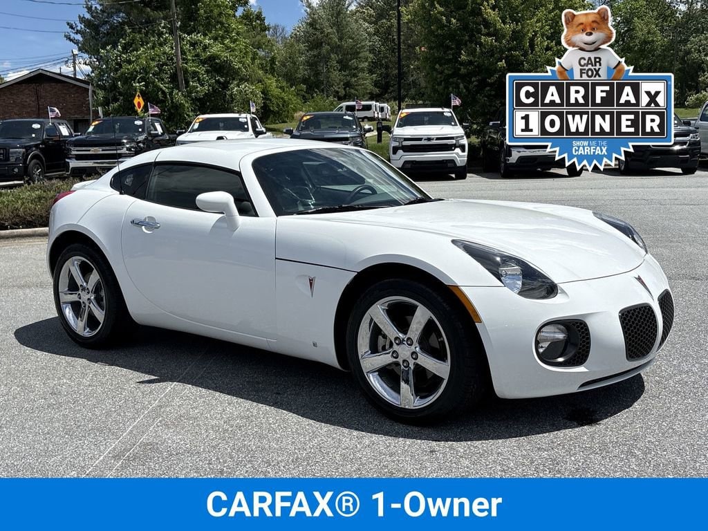 Used 2009 Pontiac Solstice GXP with VIN 1G2MT25X69Y000887 for sale in Hendersonville, NC
