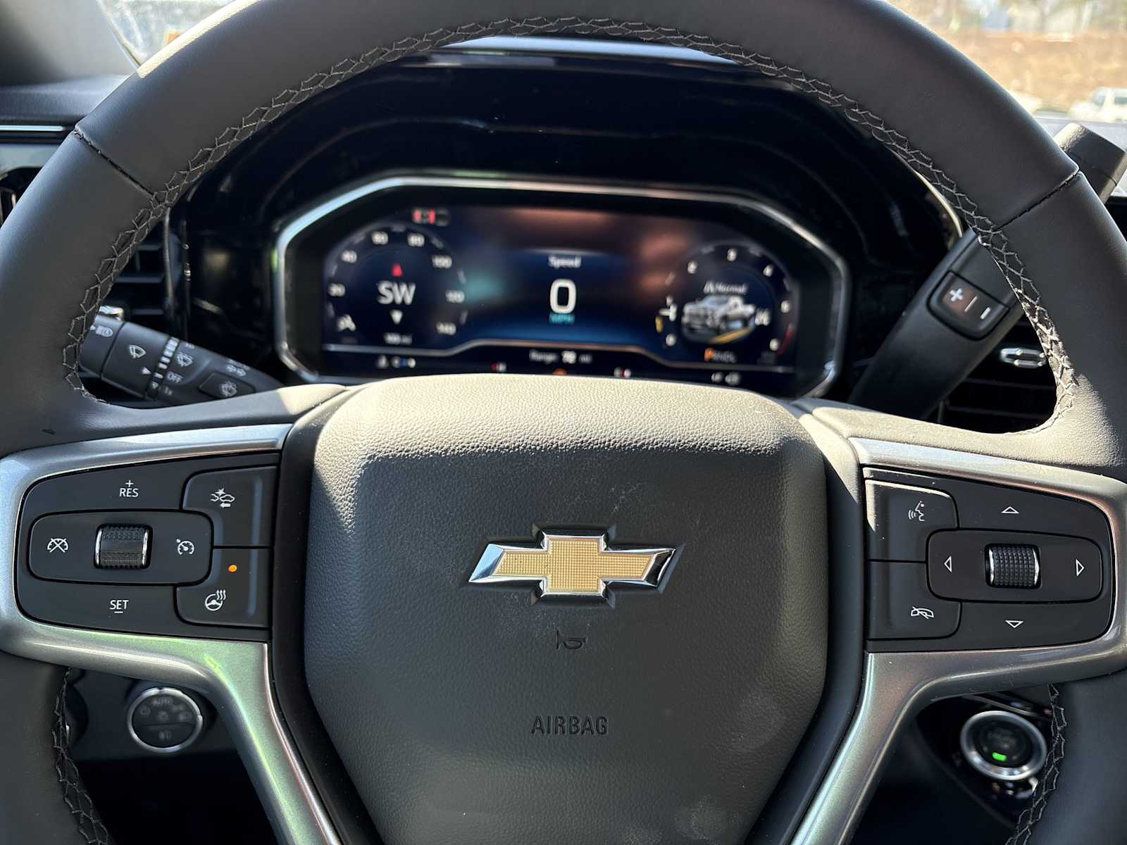 2025 Chevrolet Silverado 3500 HD LT - Photo 11