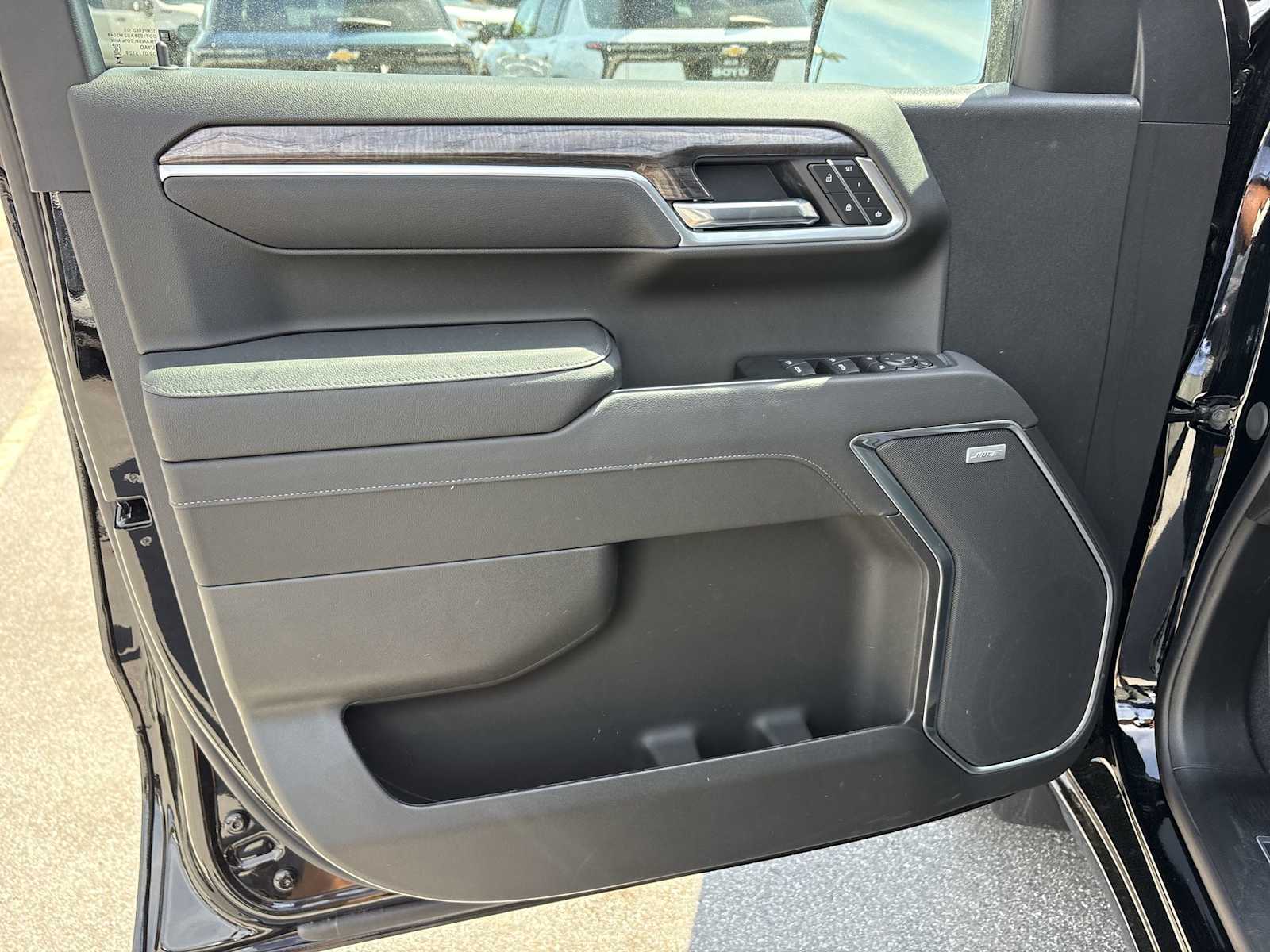 2026 Chevrolet Silverado 1500 LTZ - Photo 23