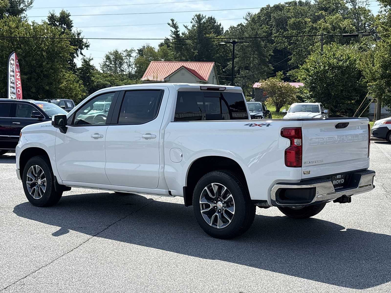 2026 Chevrolet Silverado 1500 LT - Photo 8