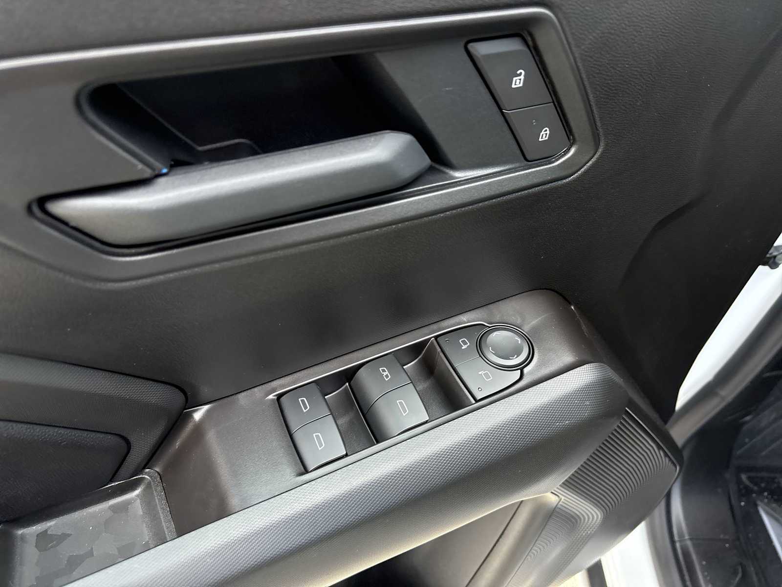 2026 Chevrolet Colorado Trail Boss - Photo 23