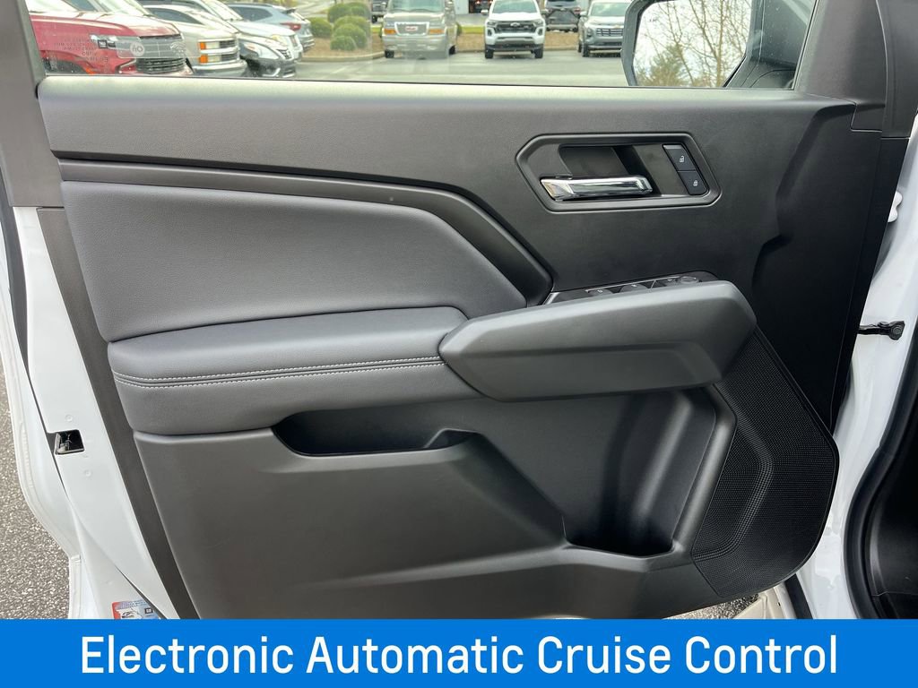 2024 Chevrolet Colorado LT - Photo 23