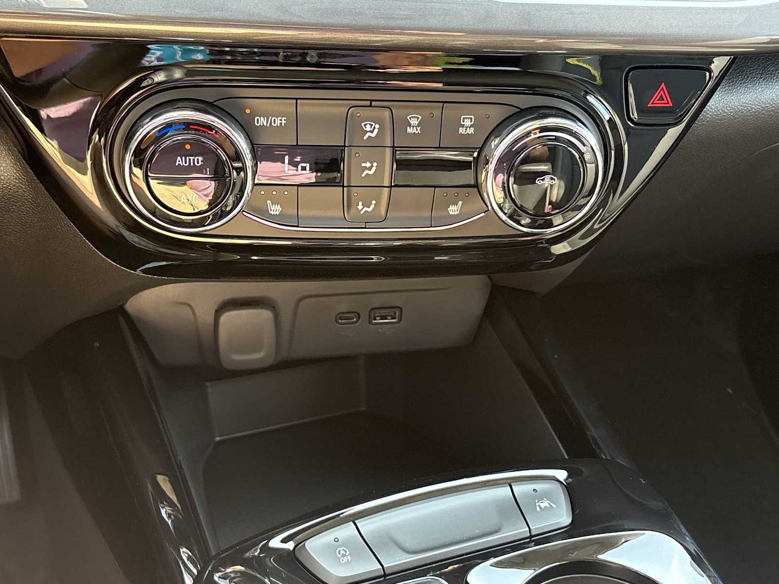 2026 Chevrolet Trax Activ - Photo 17