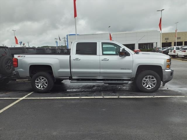 Used 2019 Chevrolet Silverado 2500HD LTZ with VIN 1GC1KTEY0KF276287 for sale in South Hill, VA