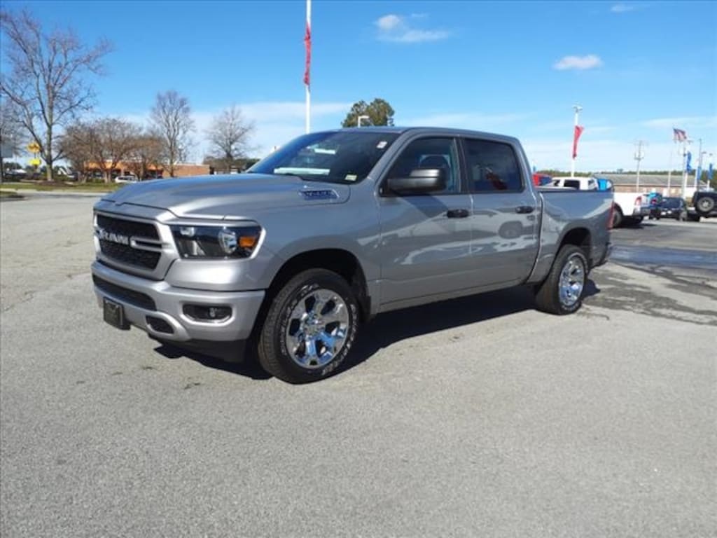 New 2024 Ram 1500 TRADESMAN CREW CAB 4X4 5'7 BOX For Sale South Hill VA