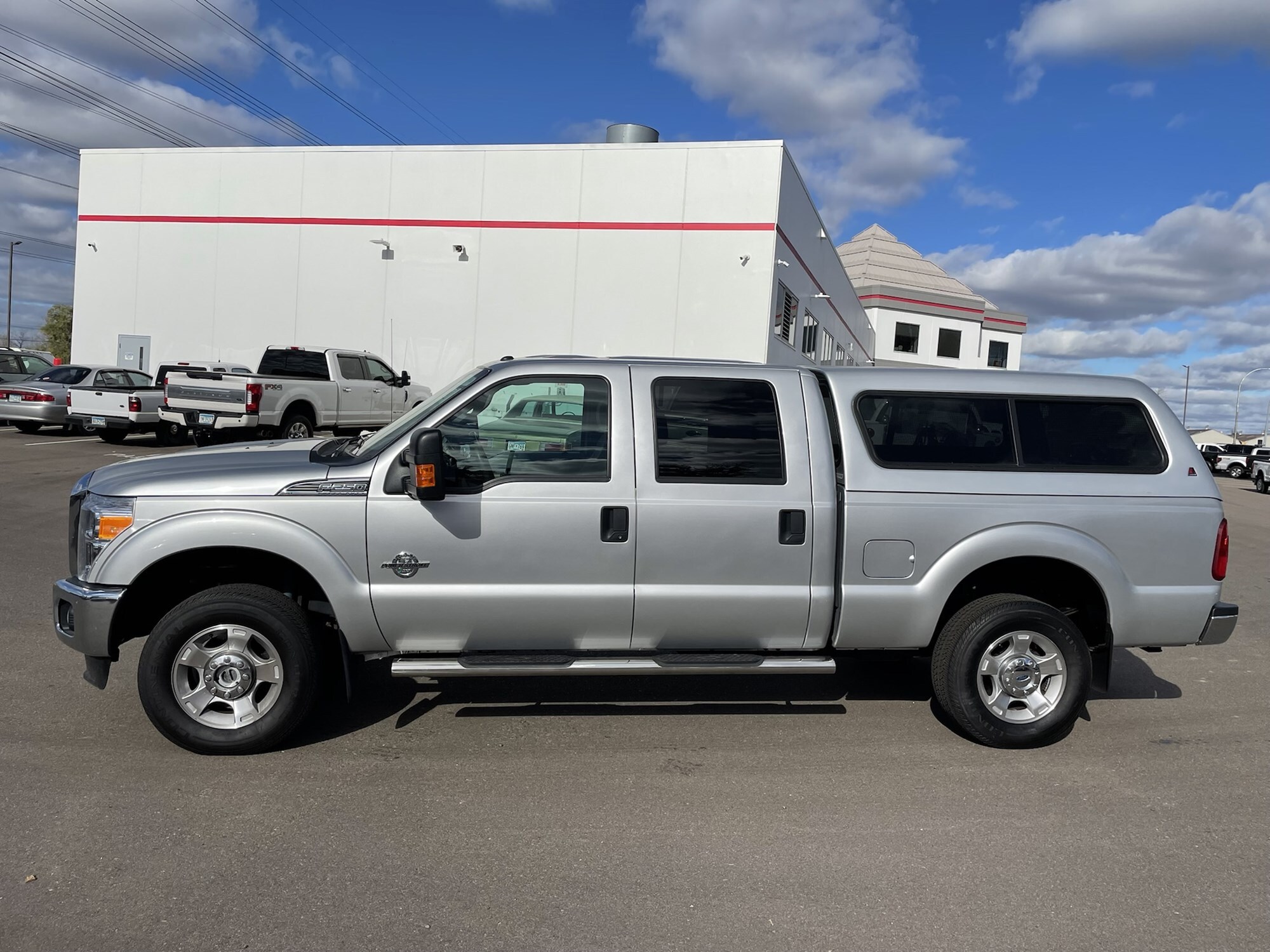 Used 2016 Ford F-250 Super Duty XLT with VIN 1FT7W2BT6GEB32662 for sale in Minneapolis, Minnesota