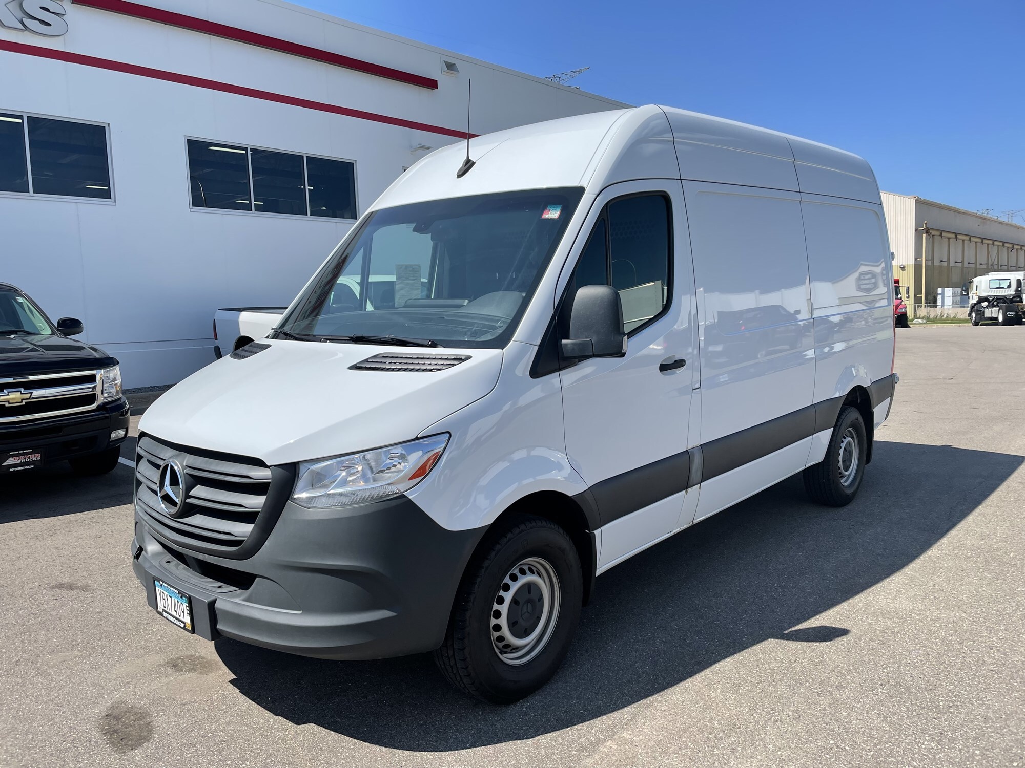 Used 2019 Mercedes-Benz Sprinter Cargo Van  with VIN WD3PF0CD0KP022791 for sale in Minneapolis, Minnesota