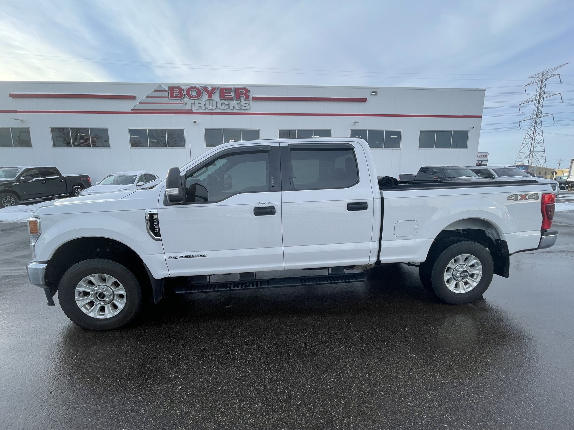 Used 2022 Ford F-250 Super Duty XLT with VIN 1FT7W2BT4NEC37617 for sale in Minneapolis, Minnesota