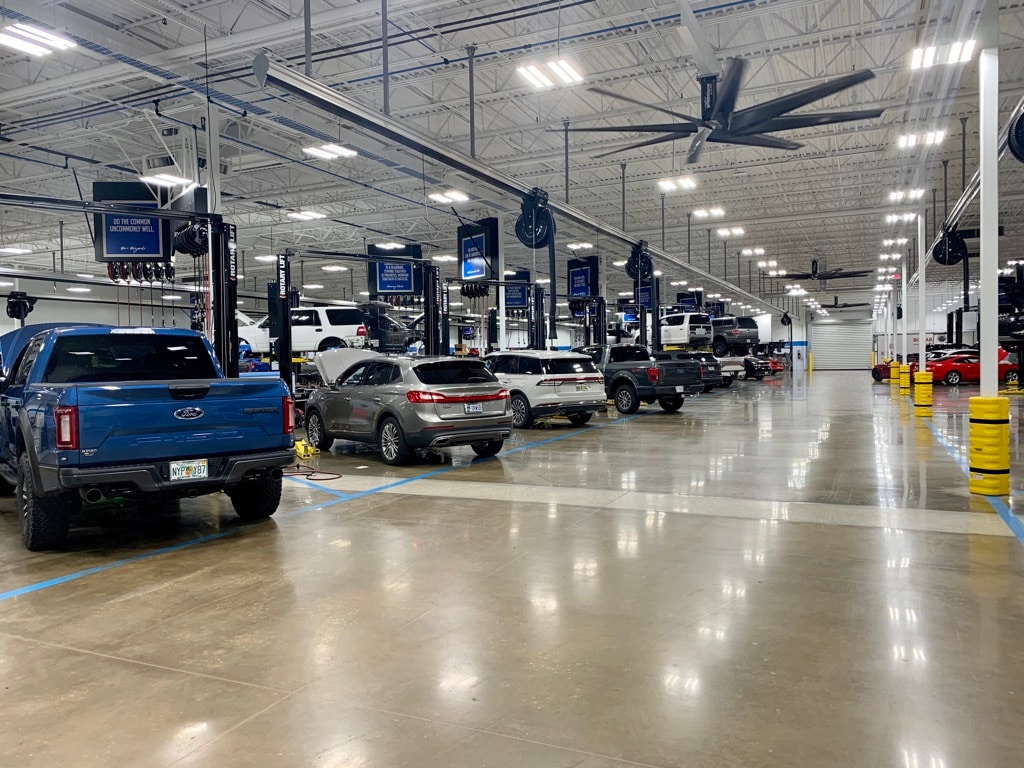 Service center ford