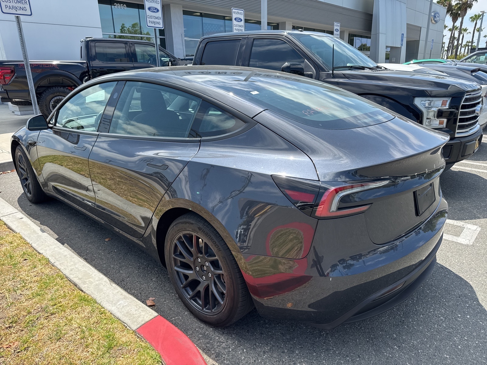 Used 2024 Tesla Model 3 Base with VIN 5YJ3E1EA4RF727677 for sale in Long Beach, CA