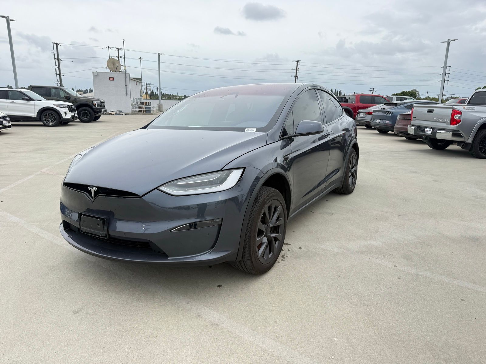 2022 Tesla Model X Plaid's photo
