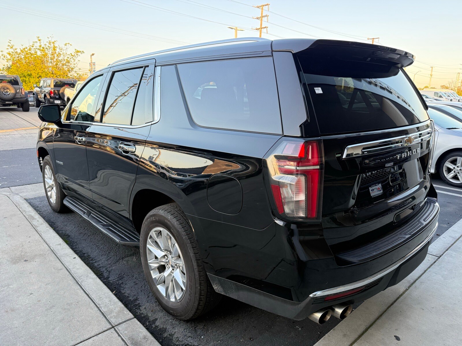 2024 Chevrolet Tahoe Premier photo 2