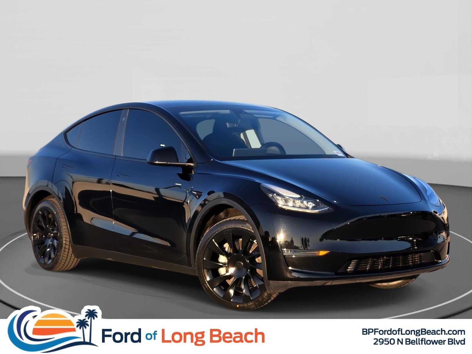 2023 Tesla Model Y Long Range's photo
