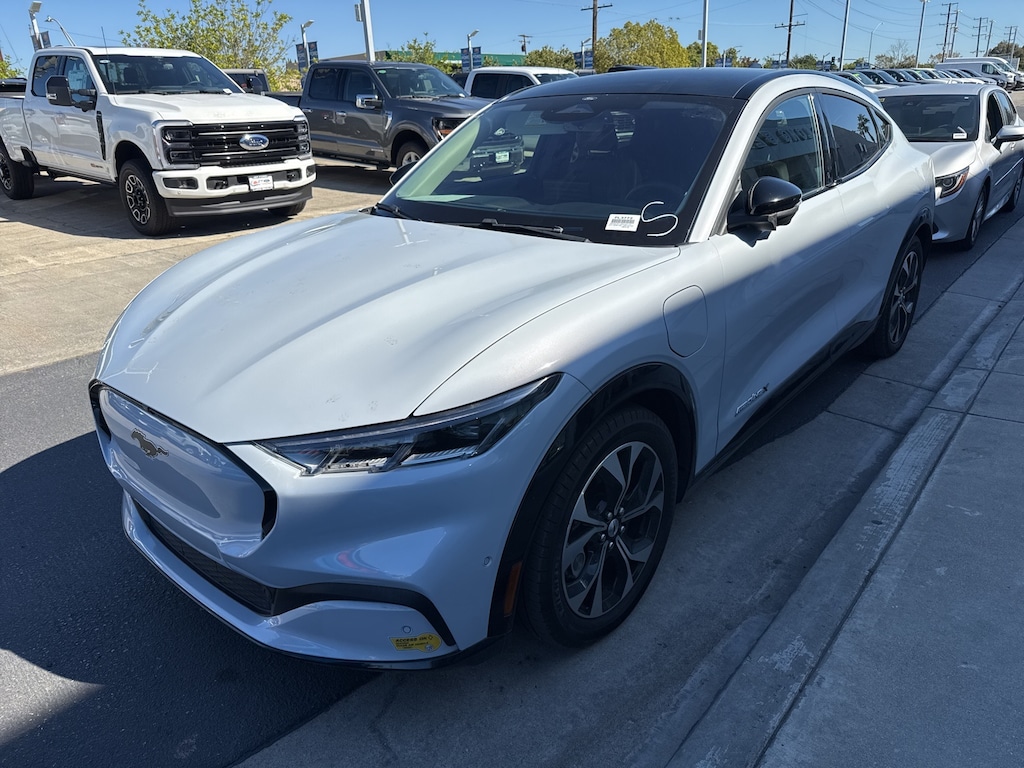 Used 2022 Ford Mustang Mach-E Premium SUV